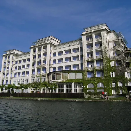 מלון Grand Toplice - Small Luxury Of The World