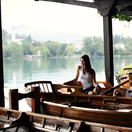 Grand Toplice - Small Luxury Of The World מלון בלד