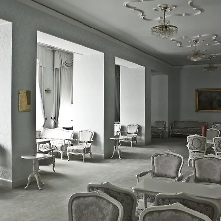 Grand Toplice - Small Luxury Of The World 5* Bled