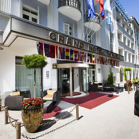 מלון Grand Toplice - Small Luxury Of The World