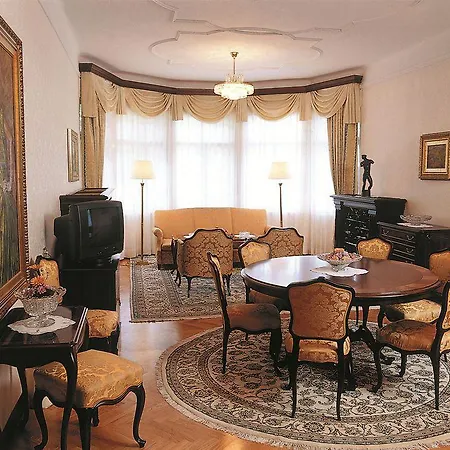 Hotel Grand Toplice - Small Luxury Of The World Bled