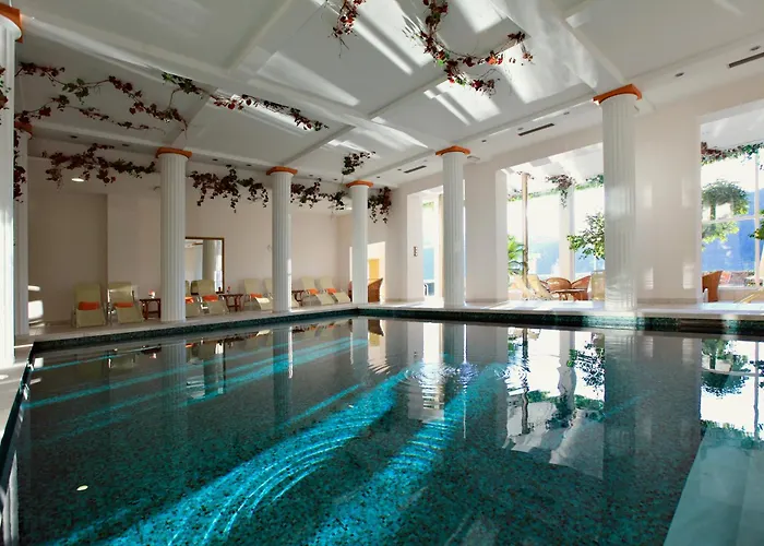 Grand Toplice - Small Luxury Of The World 5* Bled